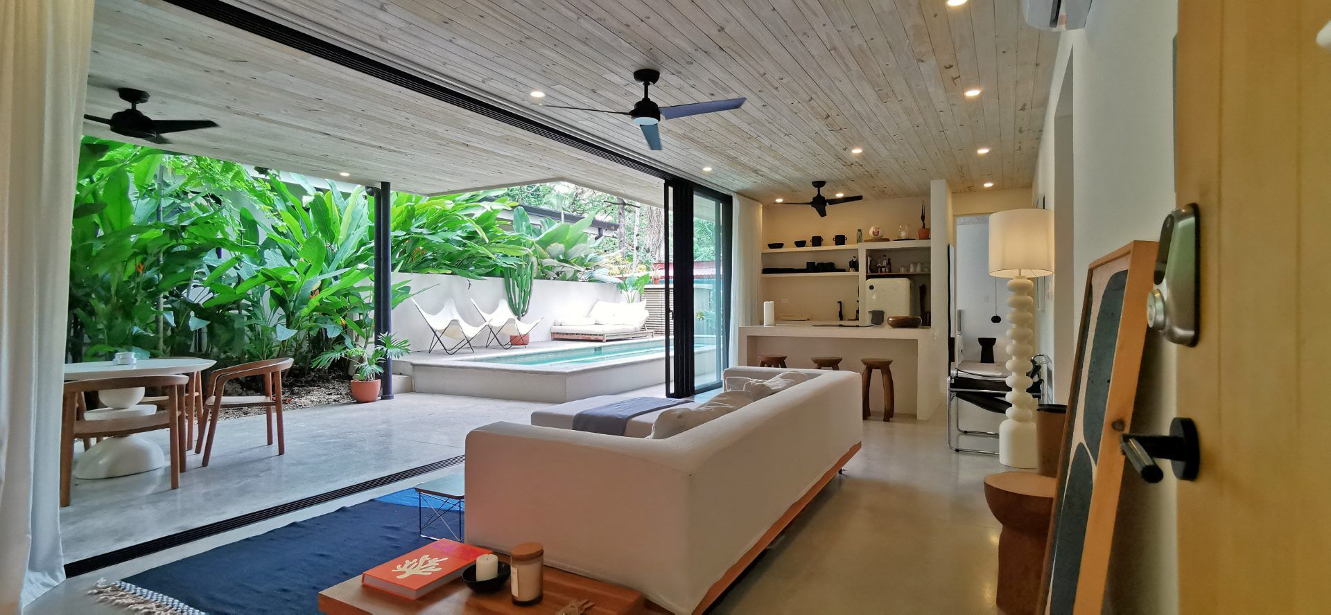 Private Compound Stylish Home photo 1