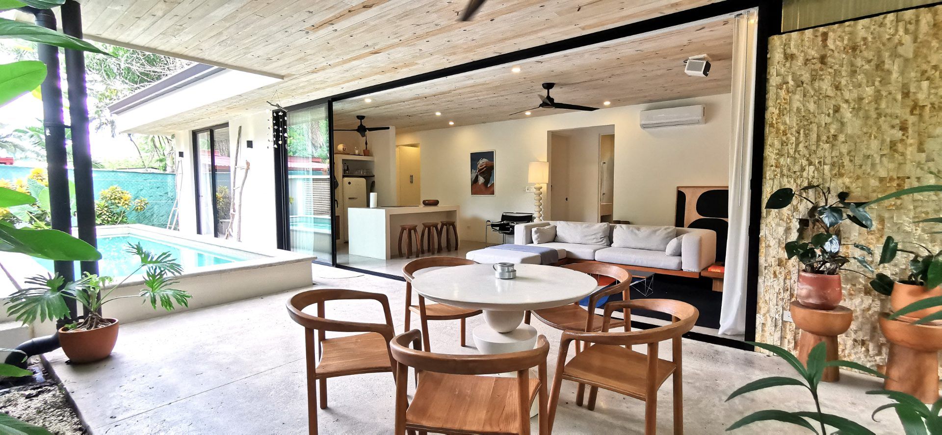 Private Compound Stylish Home photo 5